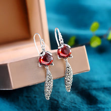 Load image into Gallery viewer, S925 Silver Jewelry Women Garnet Fox Earrings
